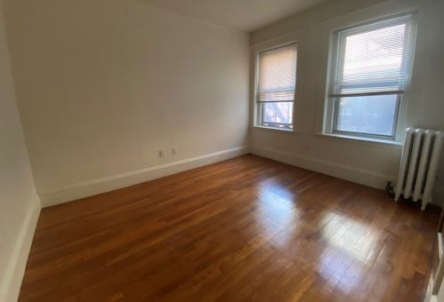 327 Huntington Ave, Roxbury-Xing, MA 02136 exterior