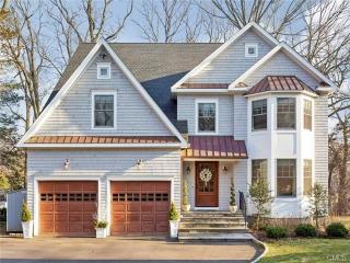 167 Brookmere Dr, Fairfield, CT 06824 exterior