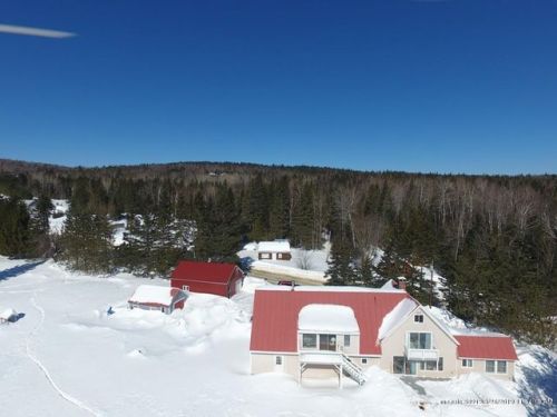 210 Eustis Ridge Rd, Eustis, ME 04936 exterior