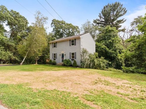 16 Congdon St, Coventry, RI 02816 exterior