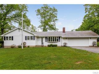 35 Cold Spring Dr, Seymour, CT 06478 exterior