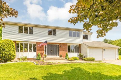181 New Marker Rd, Wapping, CT 06074 exterior