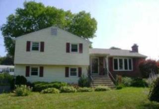 22 Chauncey Rd, Hartford, CT 06109 exterior