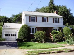 40 Placid Rd, Newton, MA 02459 exterior