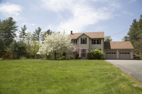 282 Monomonac Rd, Rindge, NH 03461 exterior