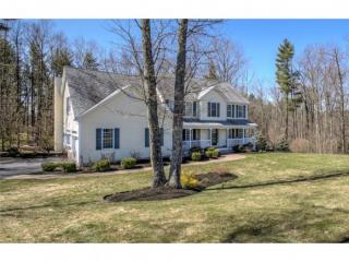 45 Mitchell Pond Rd, Windham, NH 03087 exterior
