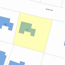 128 Fairway Dr, Newton, MA 02465 plot plan