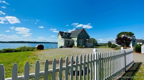 155 Main St, Lubec, ME 04652 exterior