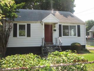 178 Carnegie Ave, Bridgeport, CT 06610 exterior