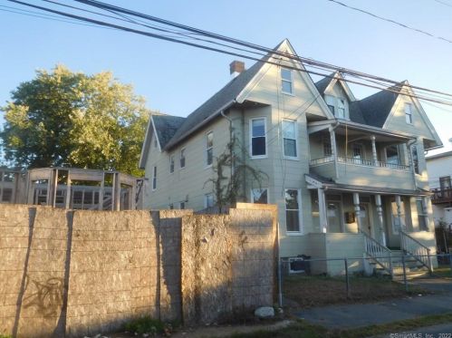 193 Hanover St, Bridgeport, CT 06604 exterior