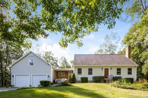 63 Old Andover Rd, Hebron, CT 06248 exterior