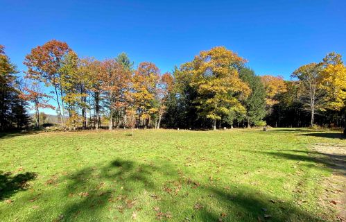 50 Schoolhouse Rd, Unity, NH 03773 exterior