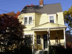 43 Fisher Ave, Newton, MA 02461 exterior