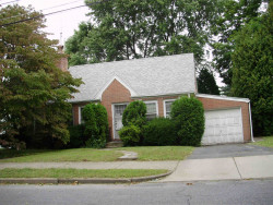 19 Sylvester Rd, Newton, MA 02465 exterior