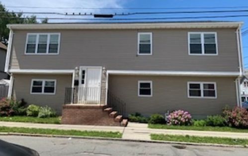 535 2Nd St, New Bedford, MA 02744 exterior