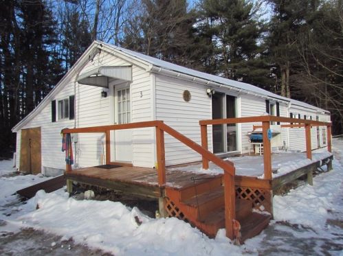 3 Pond Rd, Otter River, MA 01436 exterior