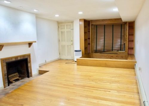 36 Beacon St, Roxbury Xing, MA 02108 exterior