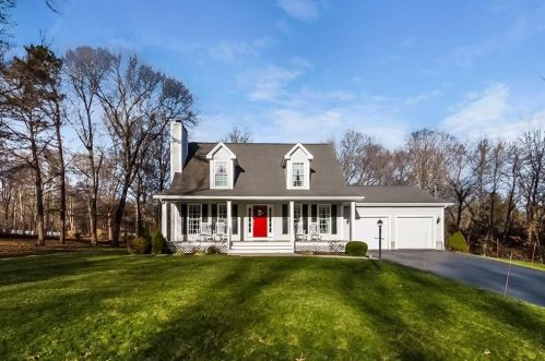 410 Westerly Bradford Rd, Westerly, RI 02891 exterior