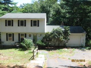 25 Oakdale Cir, Wallingford, CT 06492 exterior