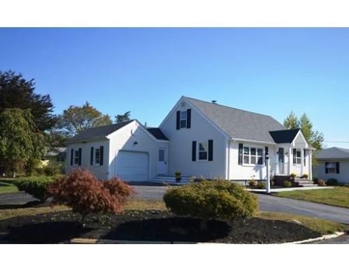 206 Lepes Rd, Fall River, MA 02726 exterior