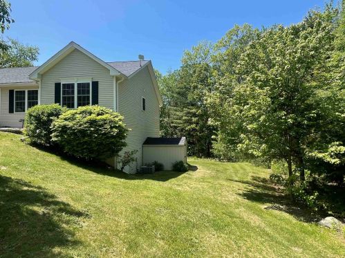 32 Jericho Rd, Rindge, NH 03461 exterior