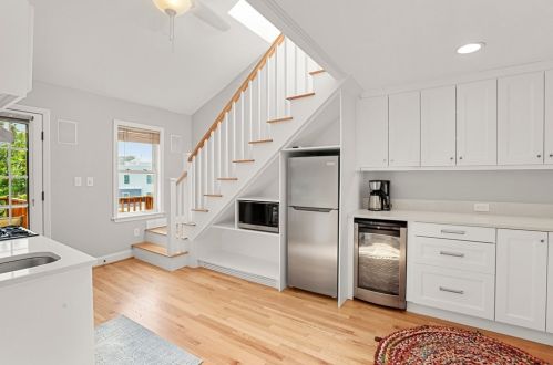 11 Telegraph St, Roxbury-Xing, MA 02127 exterior