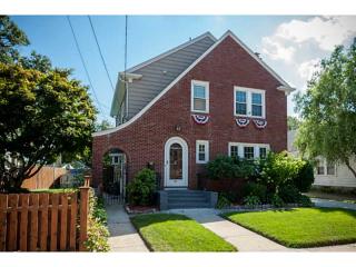 55 Greylock Ave, Cranston, RI 02910 exterior
