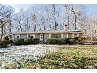 386 Wildwood Dr, Orange, CT 06477 exterior