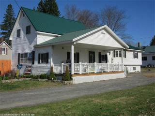 7 Willow St, Howland, ME 04448 exterior