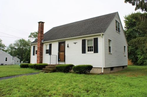 101 Wood St, Coventry, RI 02816 exterior