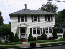 30 Circuit Ave, Newton, MA 02461 exterior