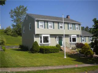 47 Schwink Dr, Meriden, CT 06450 exterior