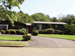 44 Farina Rd, Newton, MA 02459 exterior