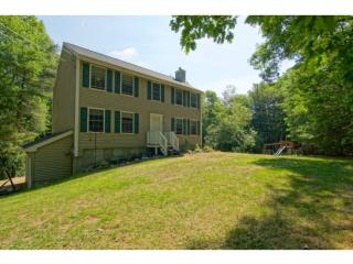 75 Mcdaniel Shore Dr, Barrington, NH 03825 exterior