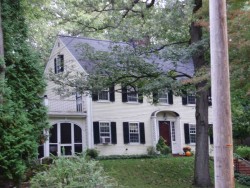224 Quinobequin Rd, Newton, MA 02468 exterior