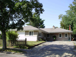 11 Emmons St, Newton, MA 02465 exterior