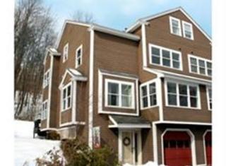 16 Meadow Estates Dr, Townsend, MA 01474 exterior