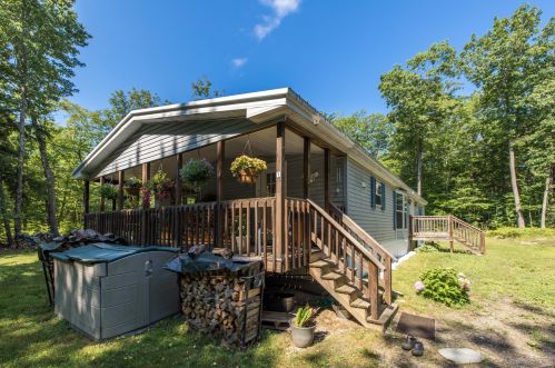 270 Boundary Rd, Standish, ME 04084 exterior