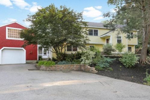 193 Perkins Row, Topsfield, MA 01983 exterior