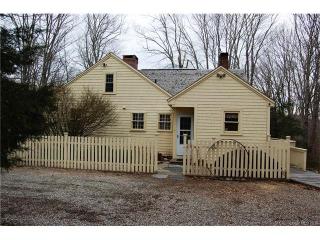 345 Stonington Rd, Stonington, CT 06378 exterior