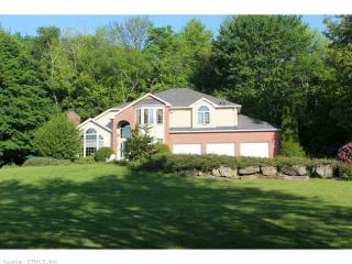 506 Westledge Dr, Torrington, CT 06790 exterior