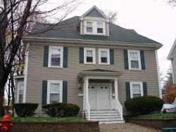 17 Elmwood St, Newton, MA 02458 exterior