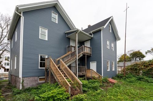 59 Johnson St, Bridgeport, CT 06604 exterior