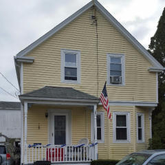 19 Lucas Ave, Middletown, RI 02840 exterior