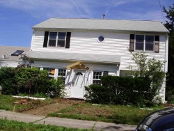 75 Mccarthy Rd, Newton, MA 02459 exterior