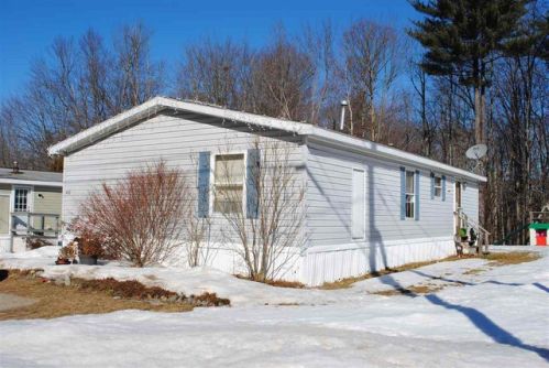 642 Sherwood Gln, Somersworth, NH 03878 exterior