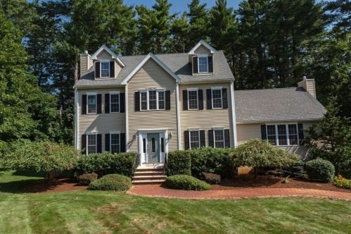 3 Patriot Cir, East-Bridgewater, MA 02333 exterior