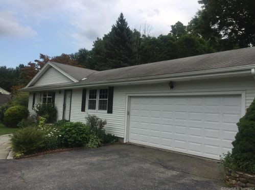22 Marathon Rd, Bridgeport, CT 06611 exterior