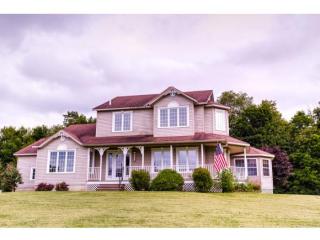 246 Bear Trap Rd, Milton, VT 05468 exterior