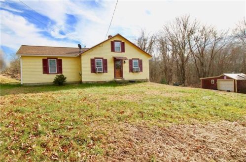 20 North Rd, Hopkinton, RI 02833 exterior